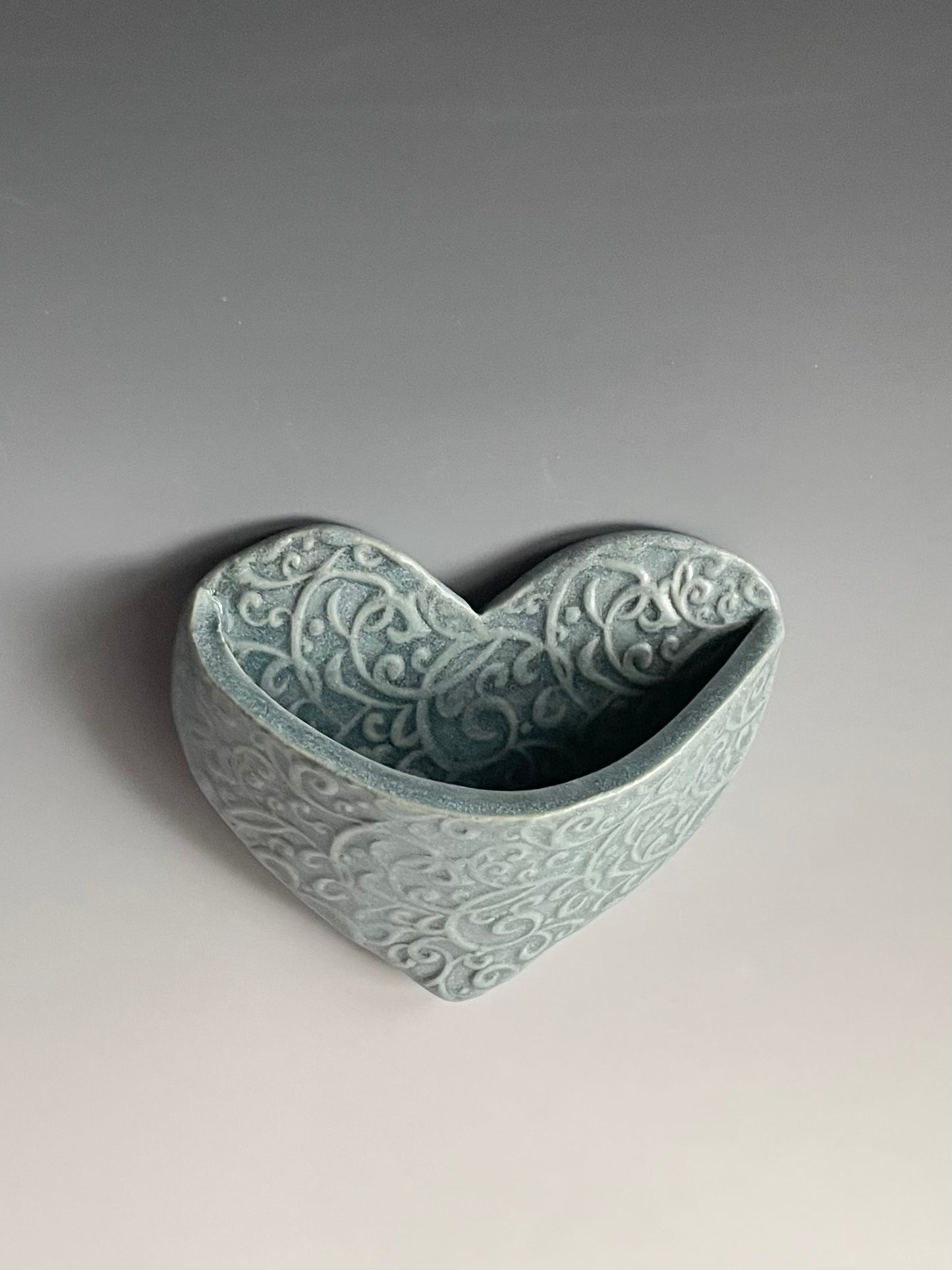 Heart Pocket Magnet: Large Blue Satin Color