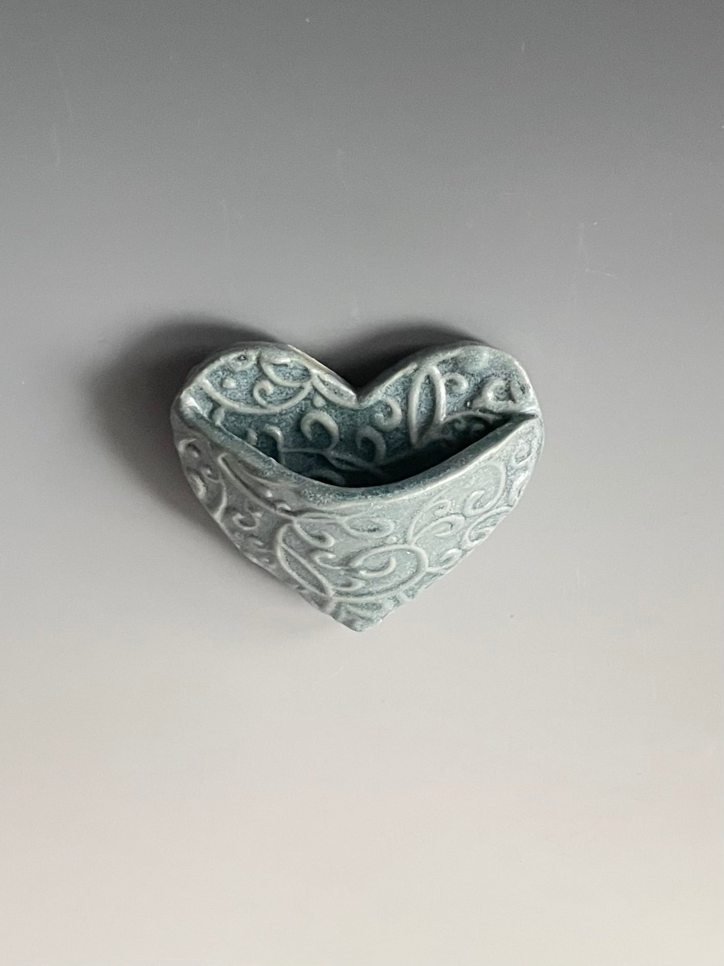 Heart Pocket Magnet: Small Blue Satin Color