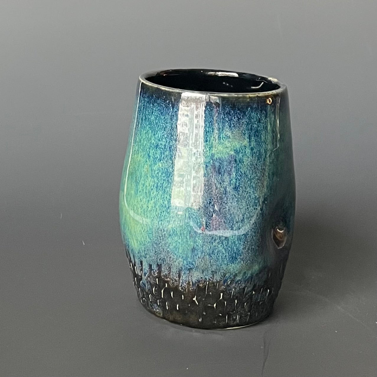 Carved Thumb Tumbler
