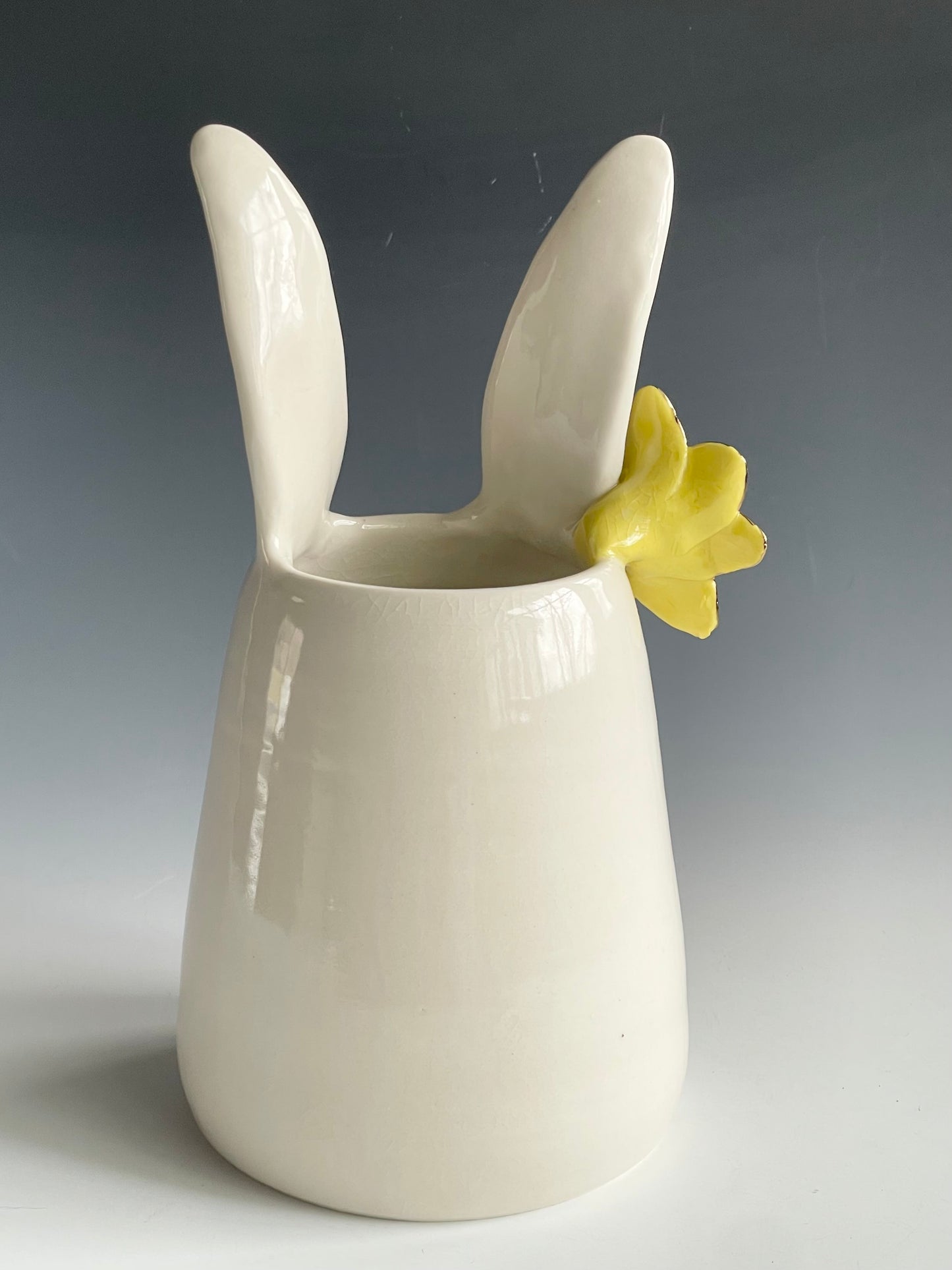 Porcelain Bunny Vase with daffodil gold-lined flower