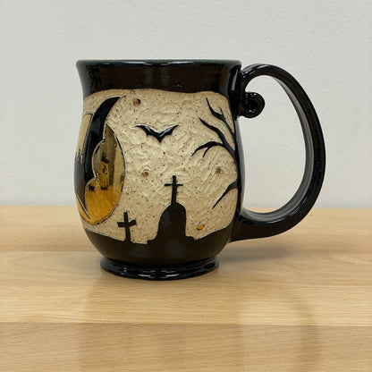 Sgraffito Bat Halloween Mug, dark blue inside