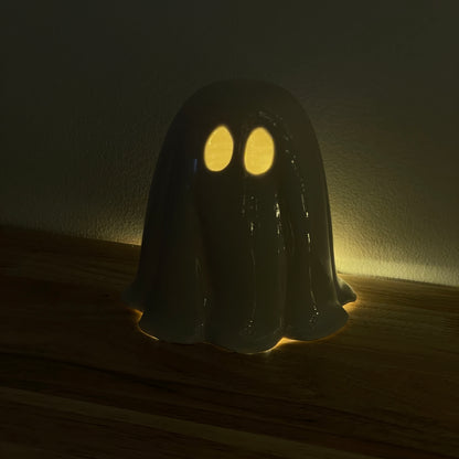 Porcelain Ghost Luminary, medium