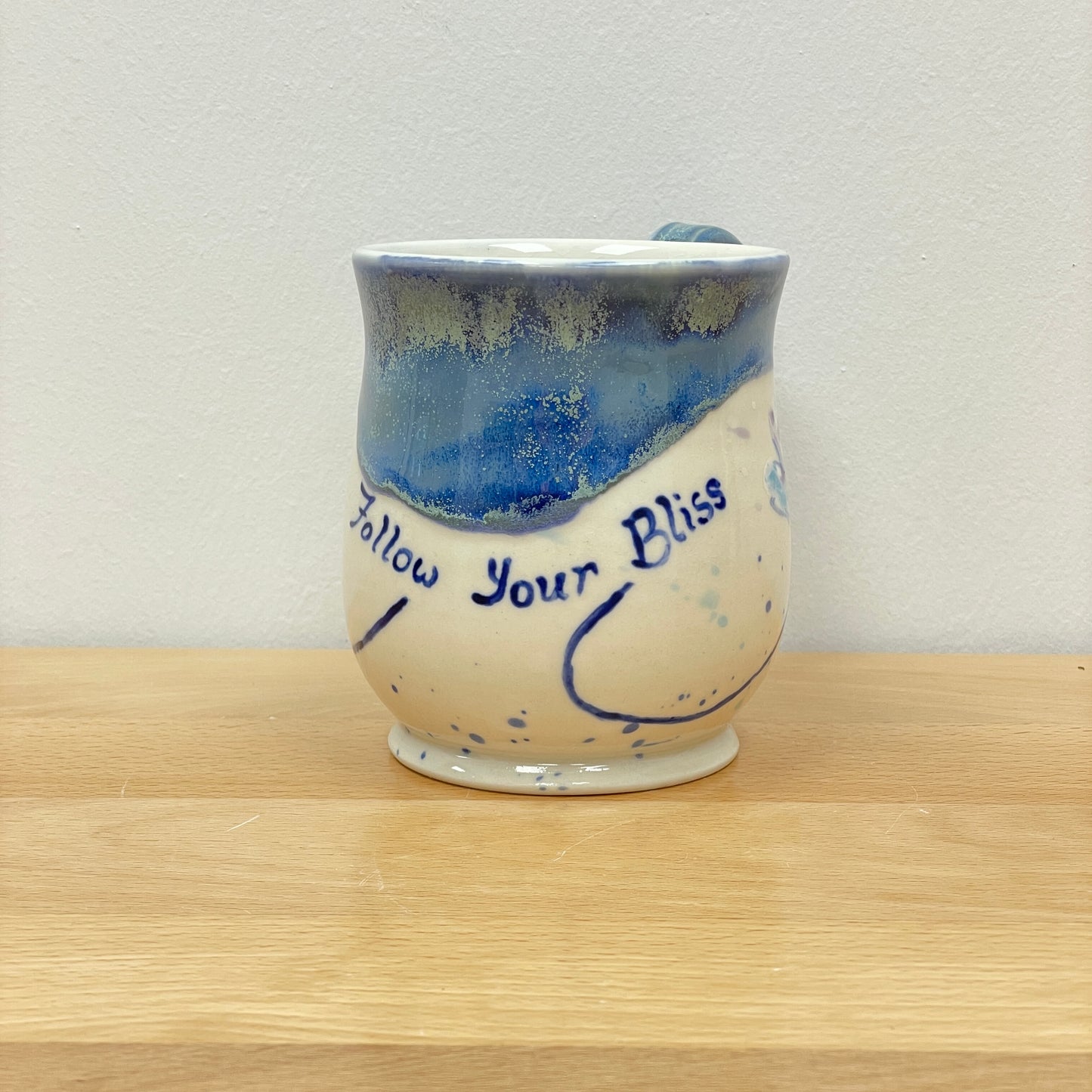 16 oz porcelain dragonfly quote mug: Bliss