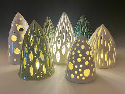 White circles pierced tree luminary, medium
